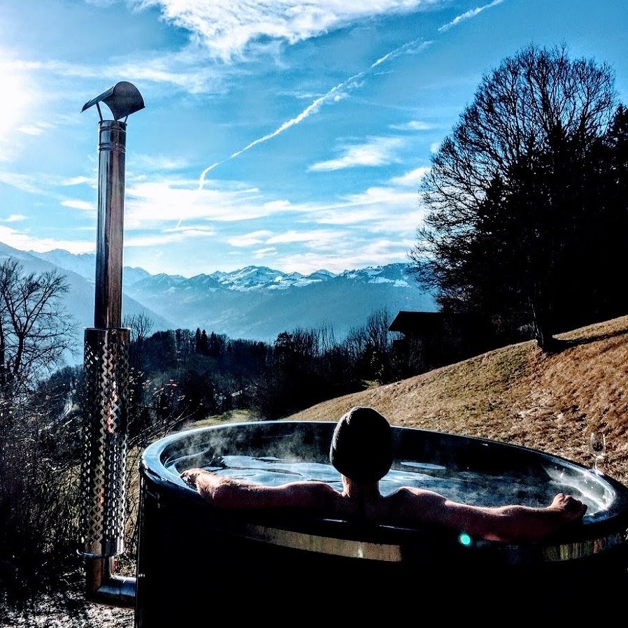 wooden hot tubs timberin